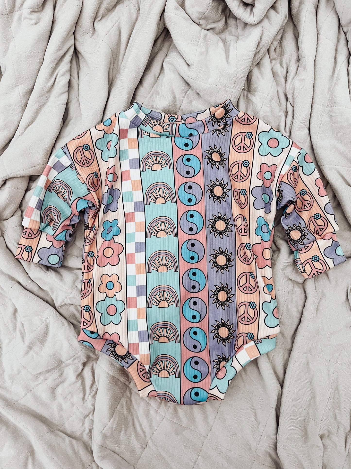 0-3 Sweater romper with Snaps